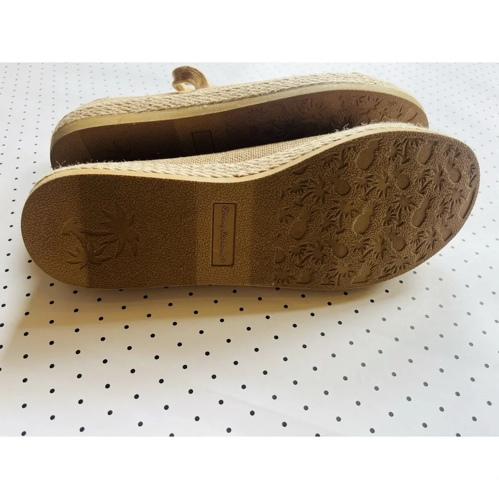 Sofft Gold Metallic Tassel Loafers Women's 10M‎ Boho Luxe Flats